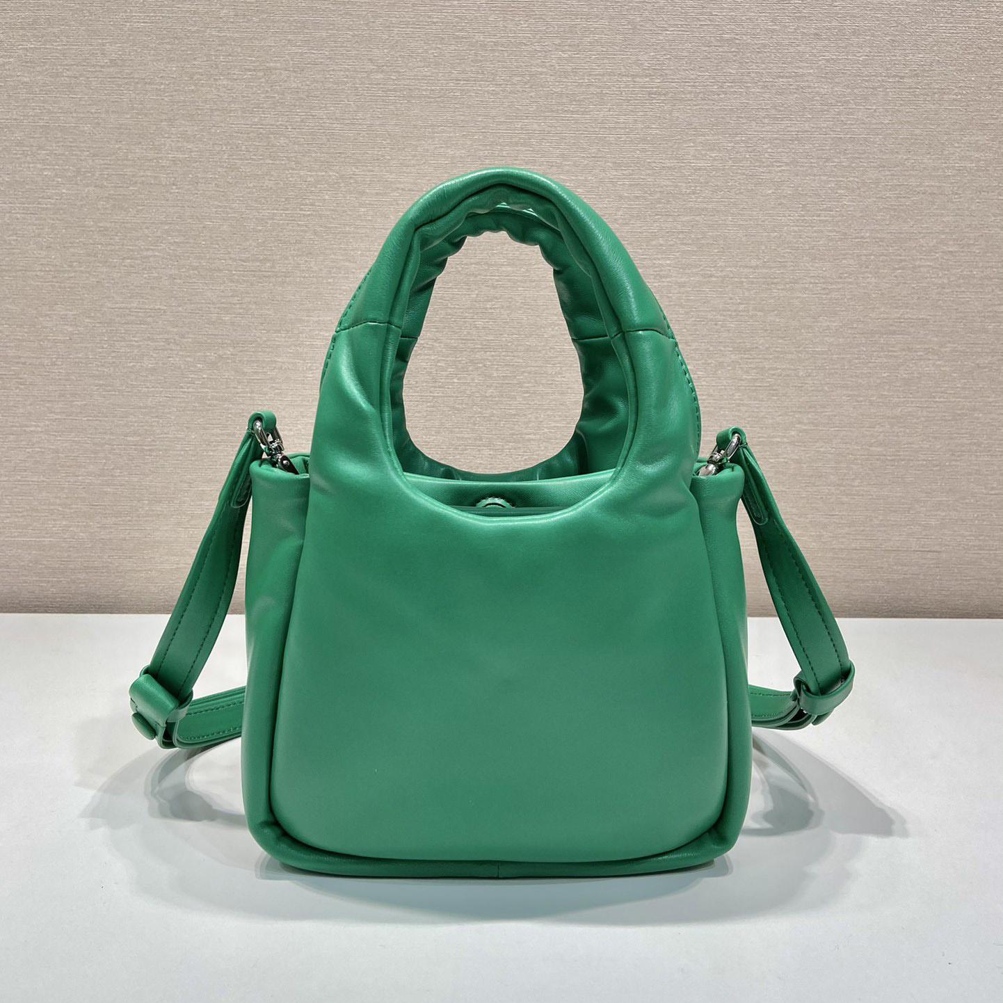 Prada Kleine gepolsterte Prada-Tasche aus weichem Nappaleder - EUR FASHION