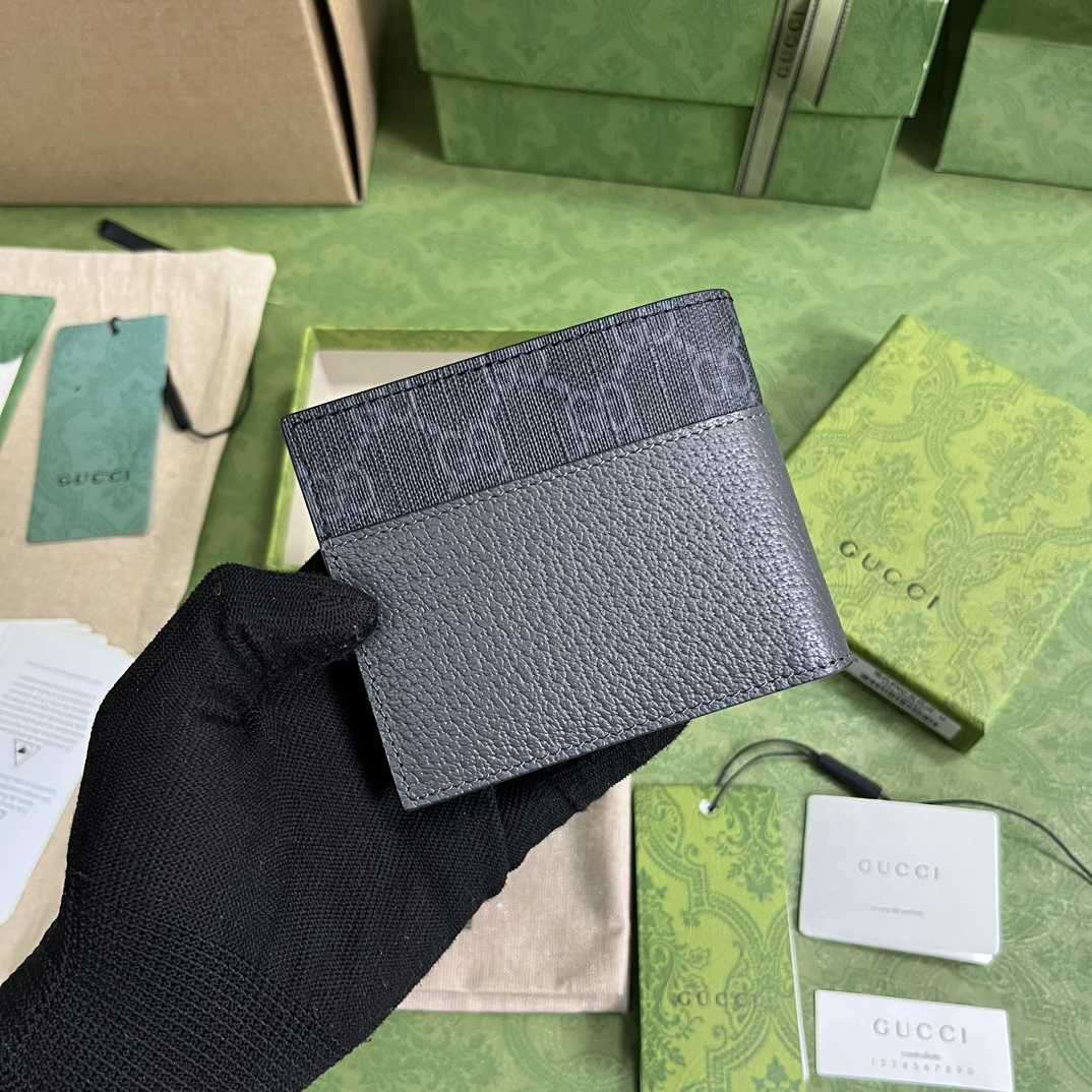 Gucci-Geldbörse mit ausgeschnittenem ineinandergreifendem G - EUR FASHION
