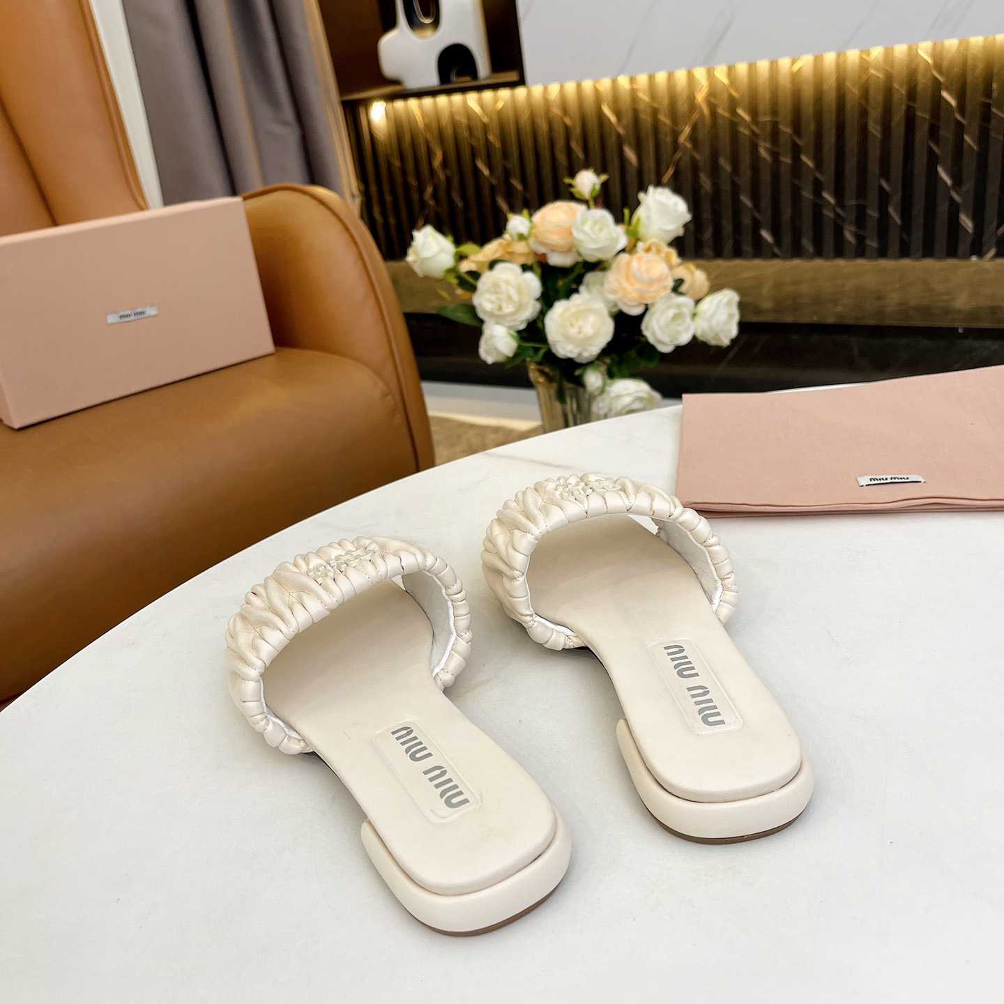 Miu Miu Matelassé Nappa Lederrutschen - EUR FASHION