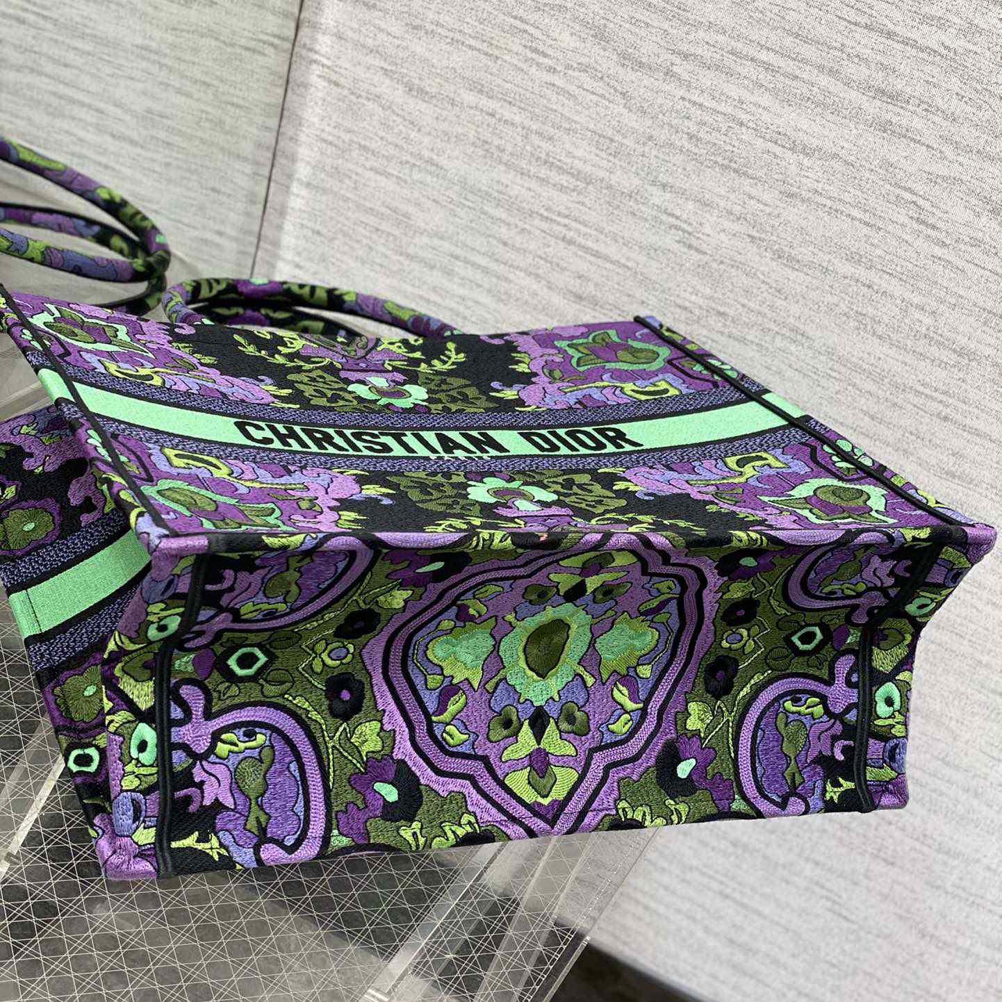 Große Dior-Buchtasche von Dior - EUR FASHION