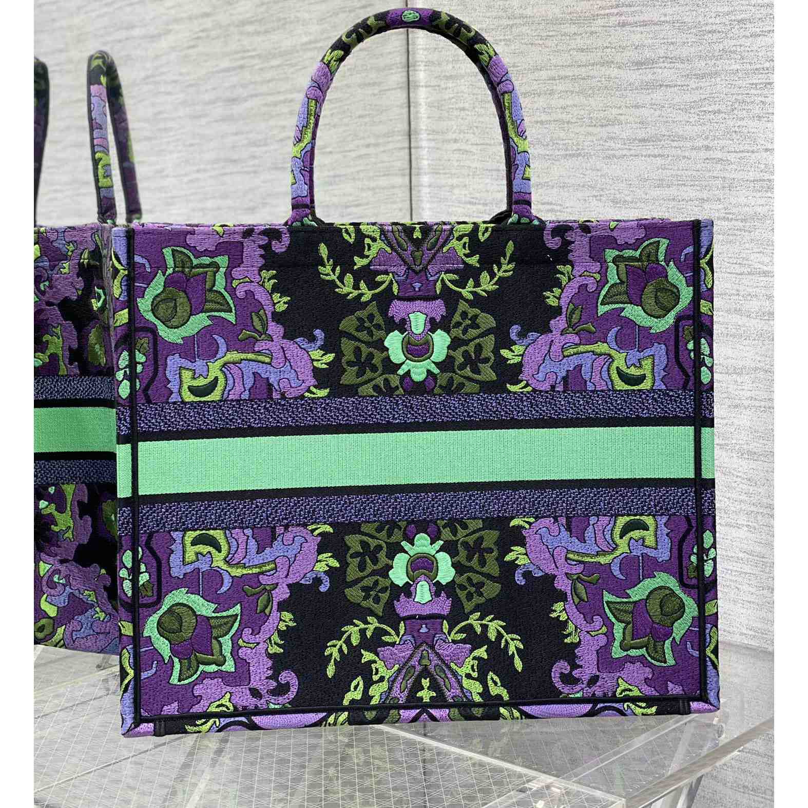 Große Dior-Buchtasche von Dior - EUR FASHION