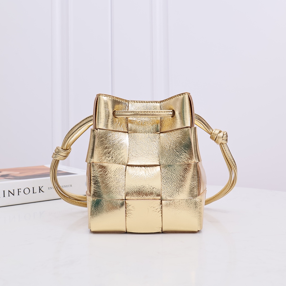 Bottega Veneta Small Cassette Umhängetasche - EUR FASHION