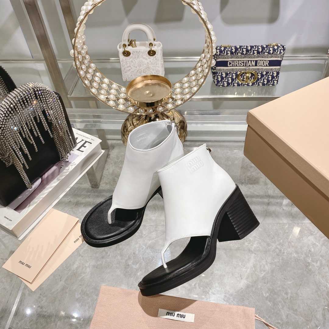 Miu Miu Leder-Tanga-Stiefeletten - EUR FASHION