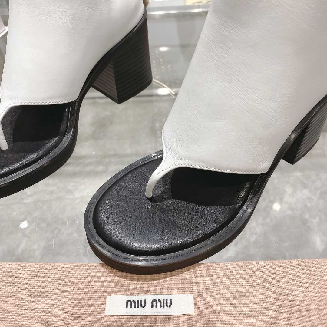 Miu Miu Leder-Tanga-Stiefeletten - EUR FASHION