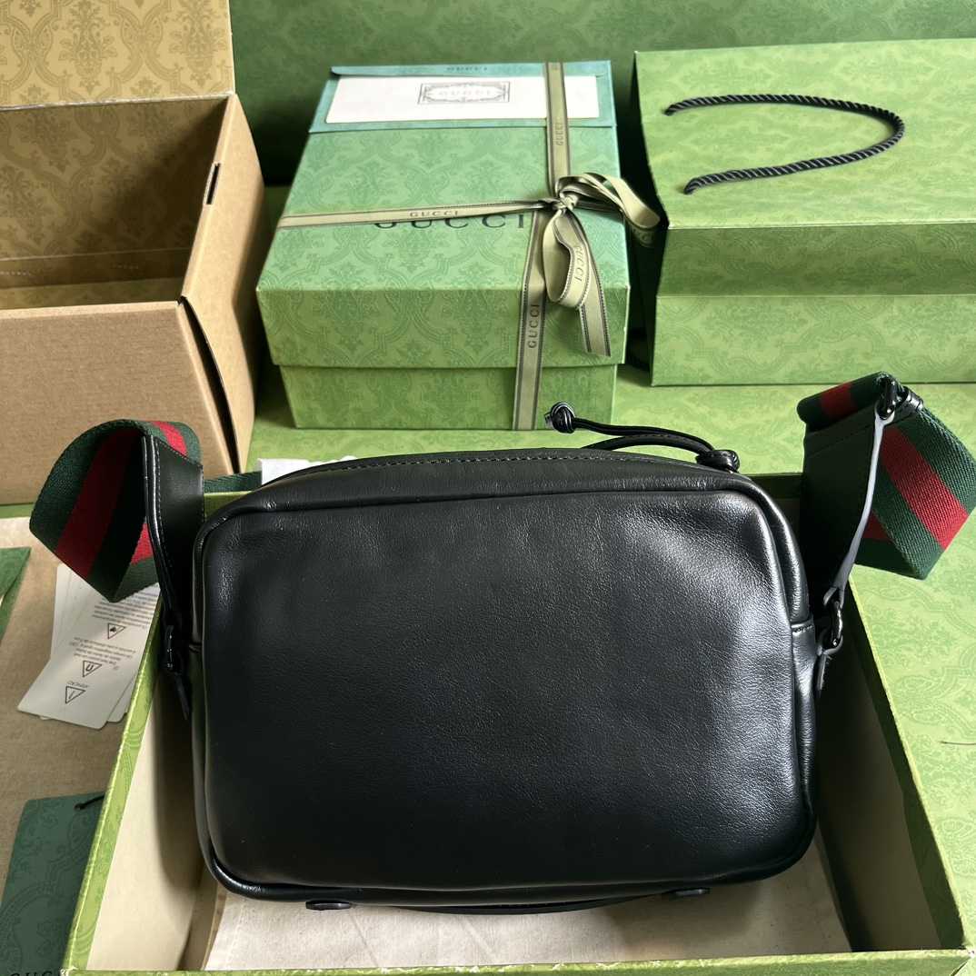 Gucci-Umhängetasche mit farblich abgestimmtem Doppel-G (23,5–15,5–8 cm) - EUR FASHION