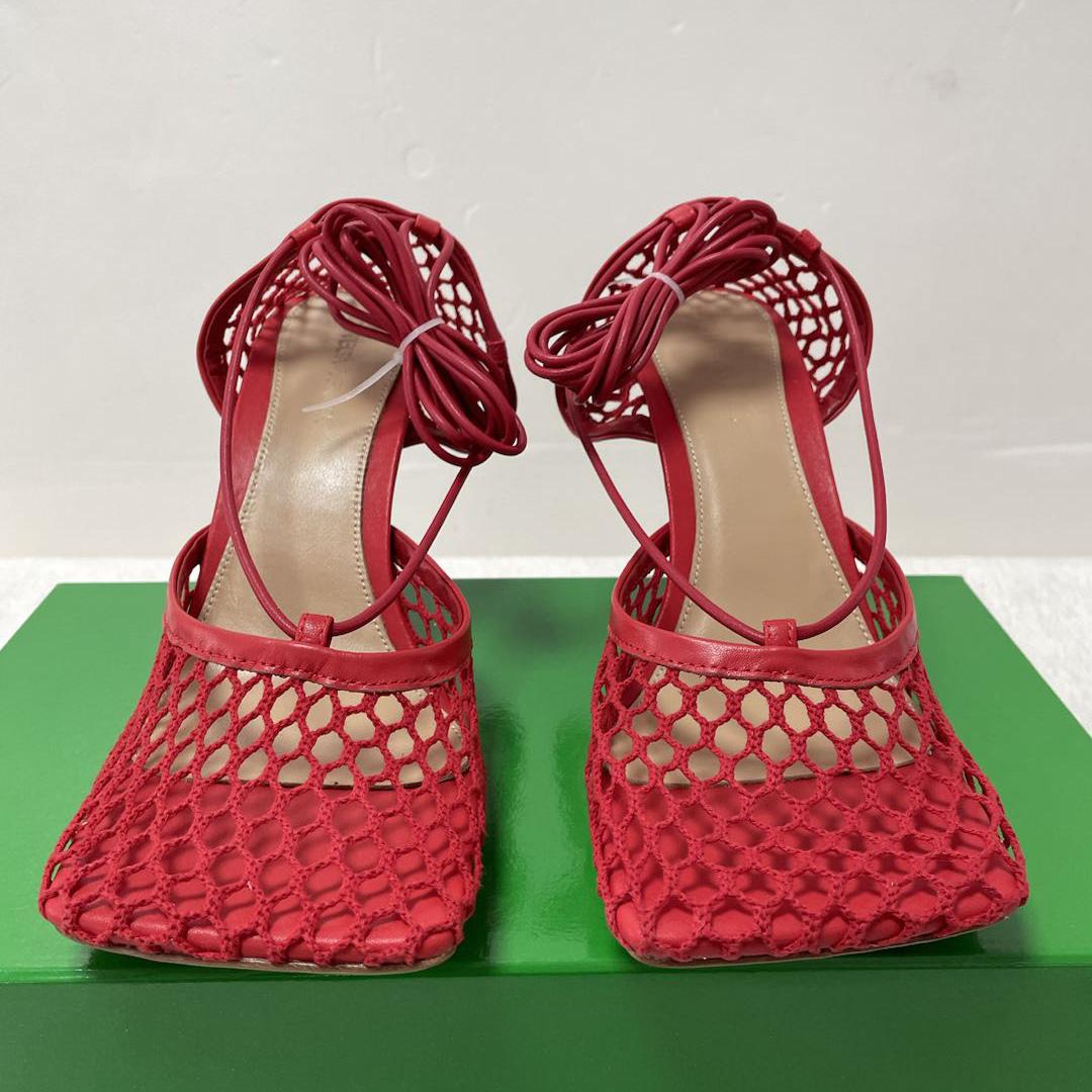 Bottega Veneta Stretch-Schnürsandale - EUR FASHION