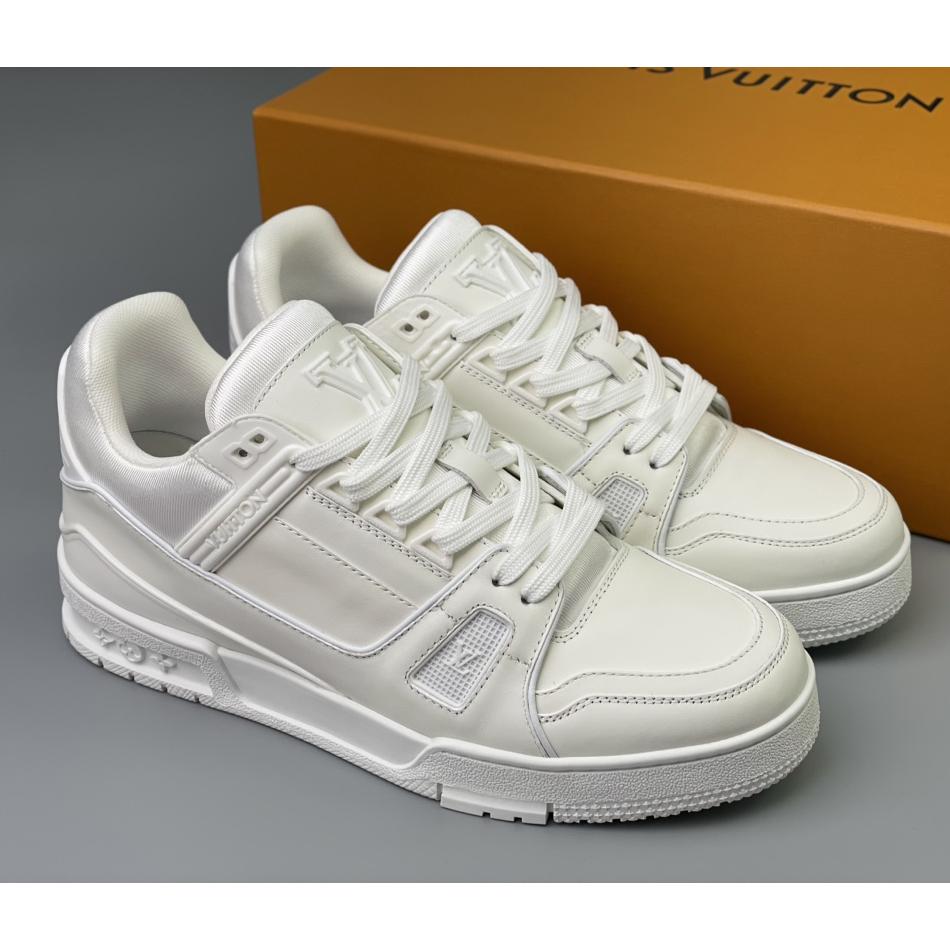 Louis Vuitton Trainer Sneaker (in britischer Größe) - EUR FASHION