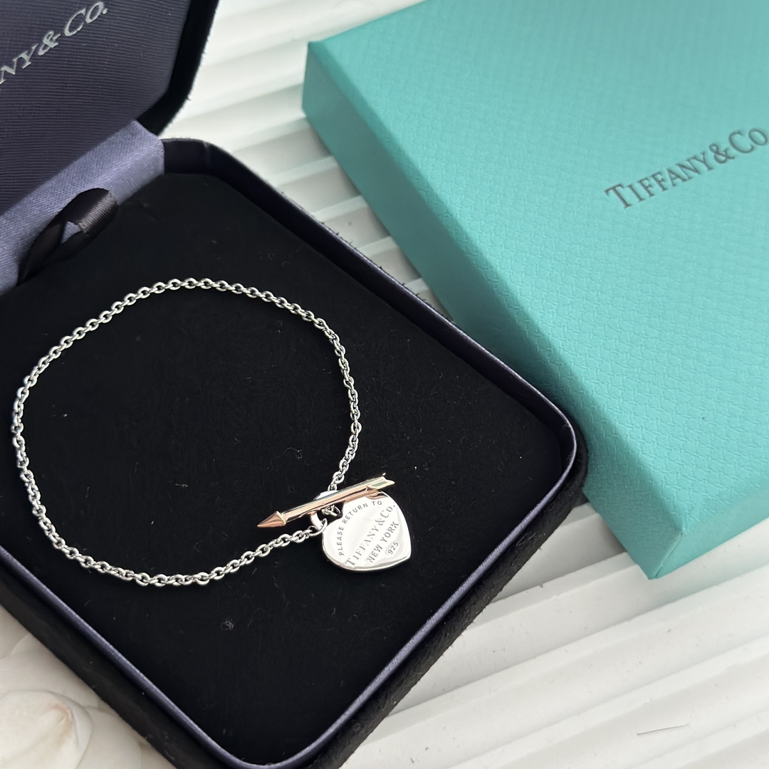 Tiffany&CO Lovestruck Herzanhänger-Armband - EUR FASHION