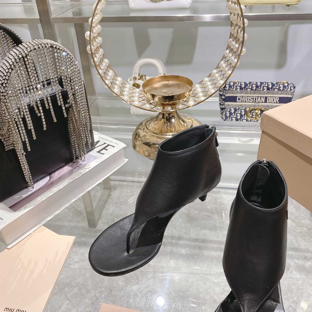 Miu Miu Leder-Tanga-Stiefeletten - EUR FASHION