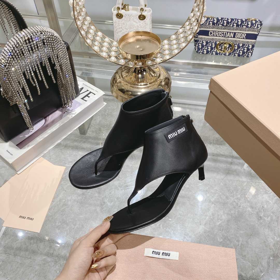 Miu Miu Leder-Tanga-Stiefeletten - EUR FASHION