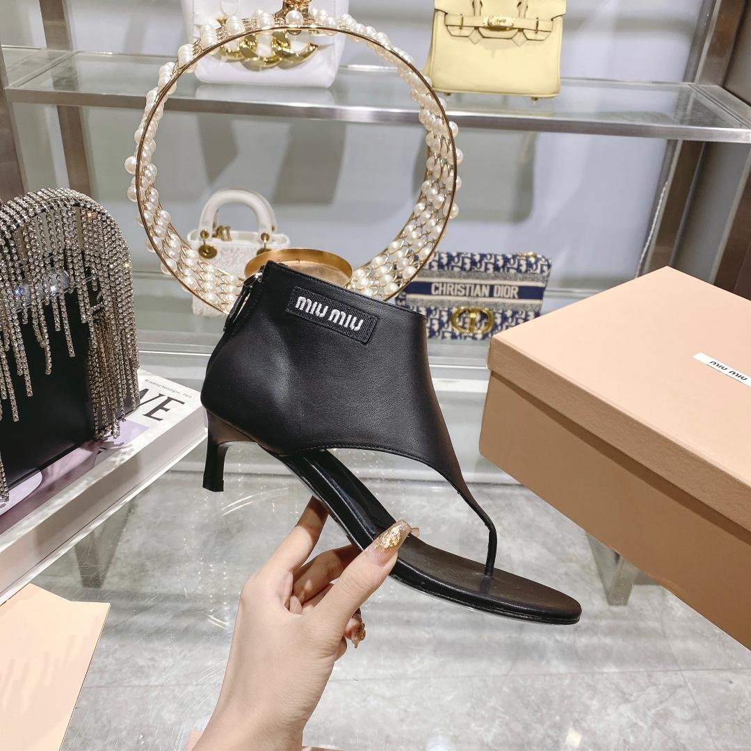 Miu Miu Leder-Tanga-Stiefeletten - EUR FASHION