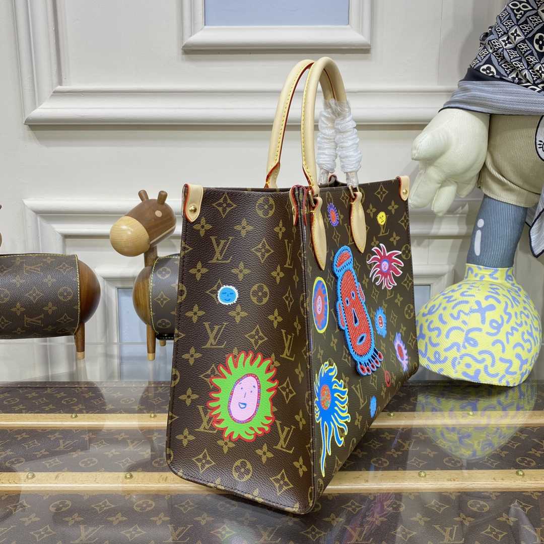 Louis Vuitton LV x YK OnTheGo MM (35 x 27 x 14 cm) M46429 - EUR FASHION
