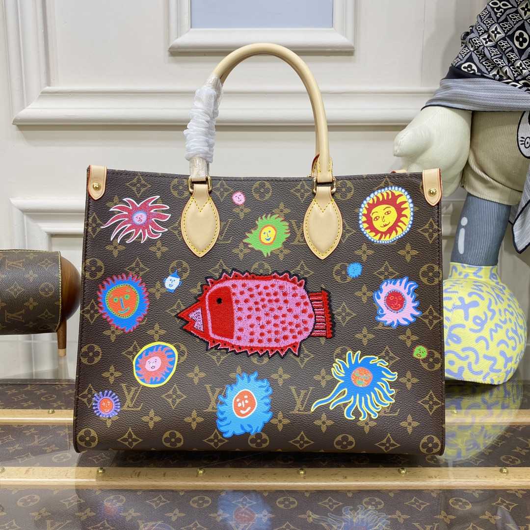 Louis Vuitton LV x YK OnTheGo MM (35 x 27 x 14 cm) M46429 - EUR FASHION