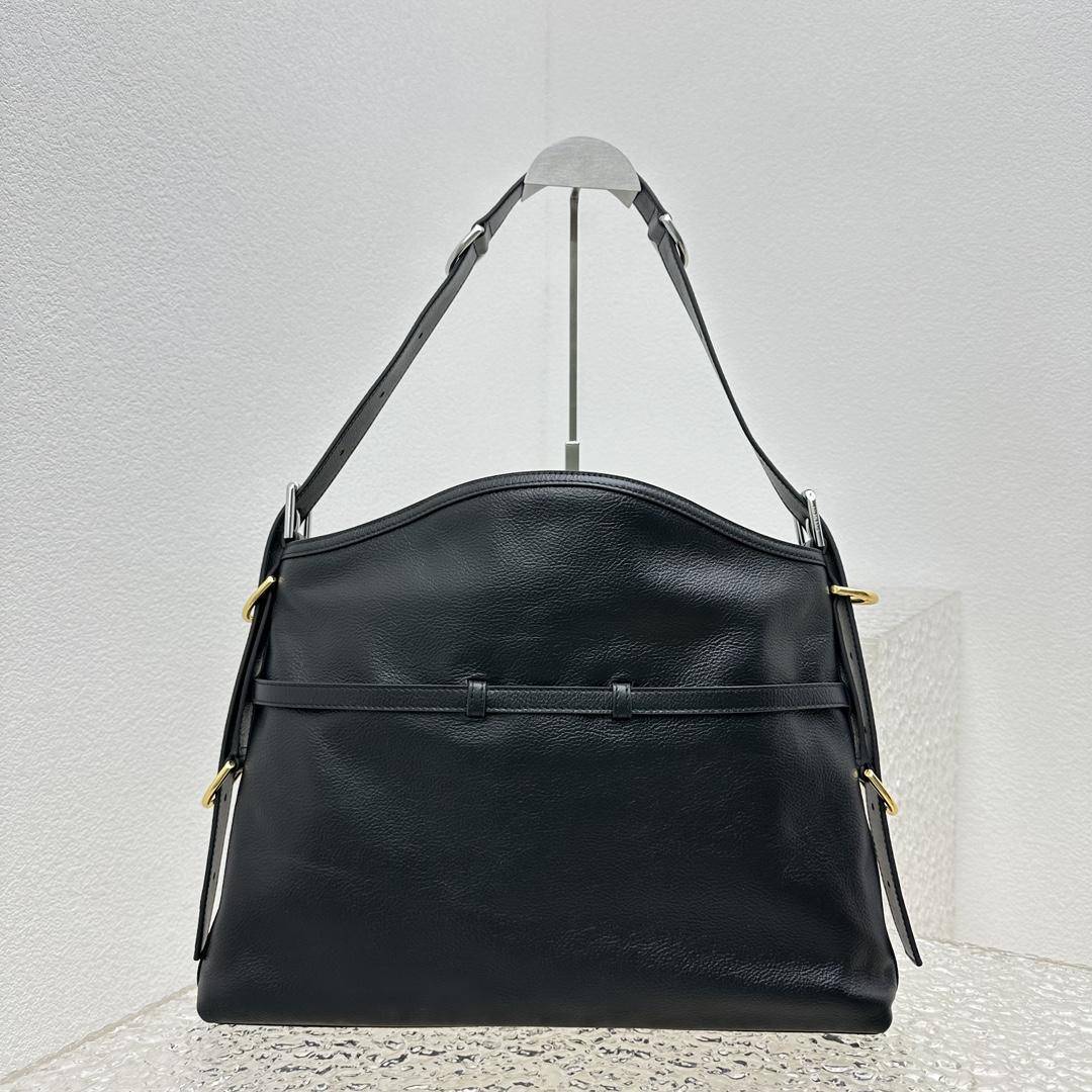 Givenchy Mittelgroße Voyou-Tasche aus Leder (32–37–6,5 cm) - EUR FASHION