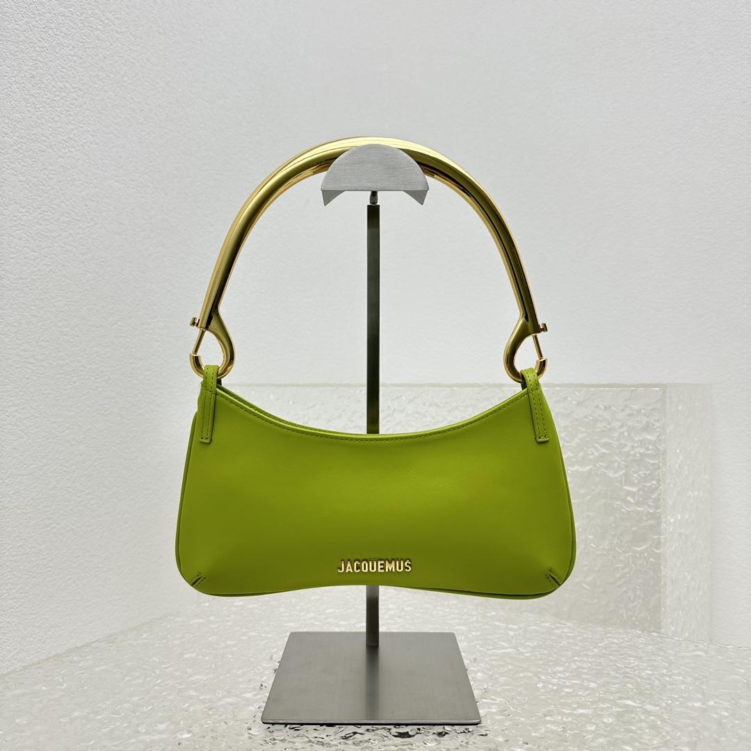 Jacquemus Le Bisou Mousqueton Umhängetasche mit Karabinerriemen - EUR FASHION