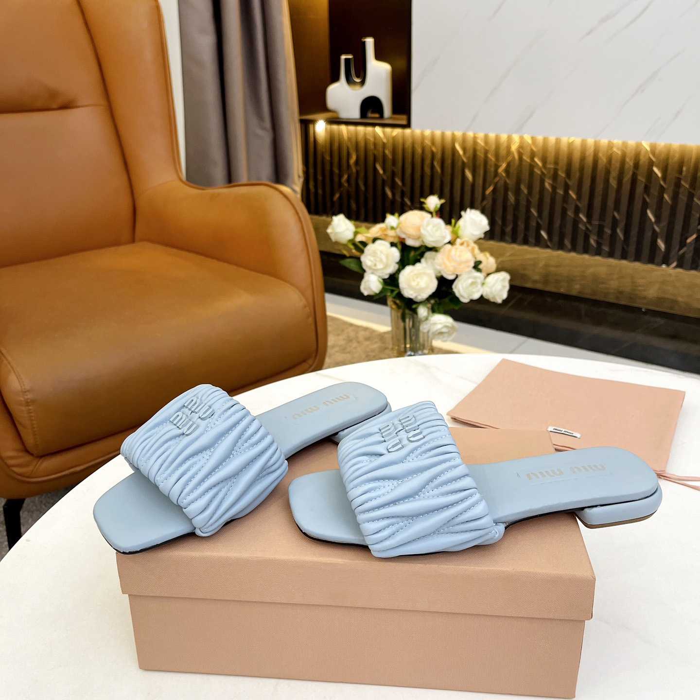 Miu Miu Matelassé Nappa Lederrutschen - EUR FASHION