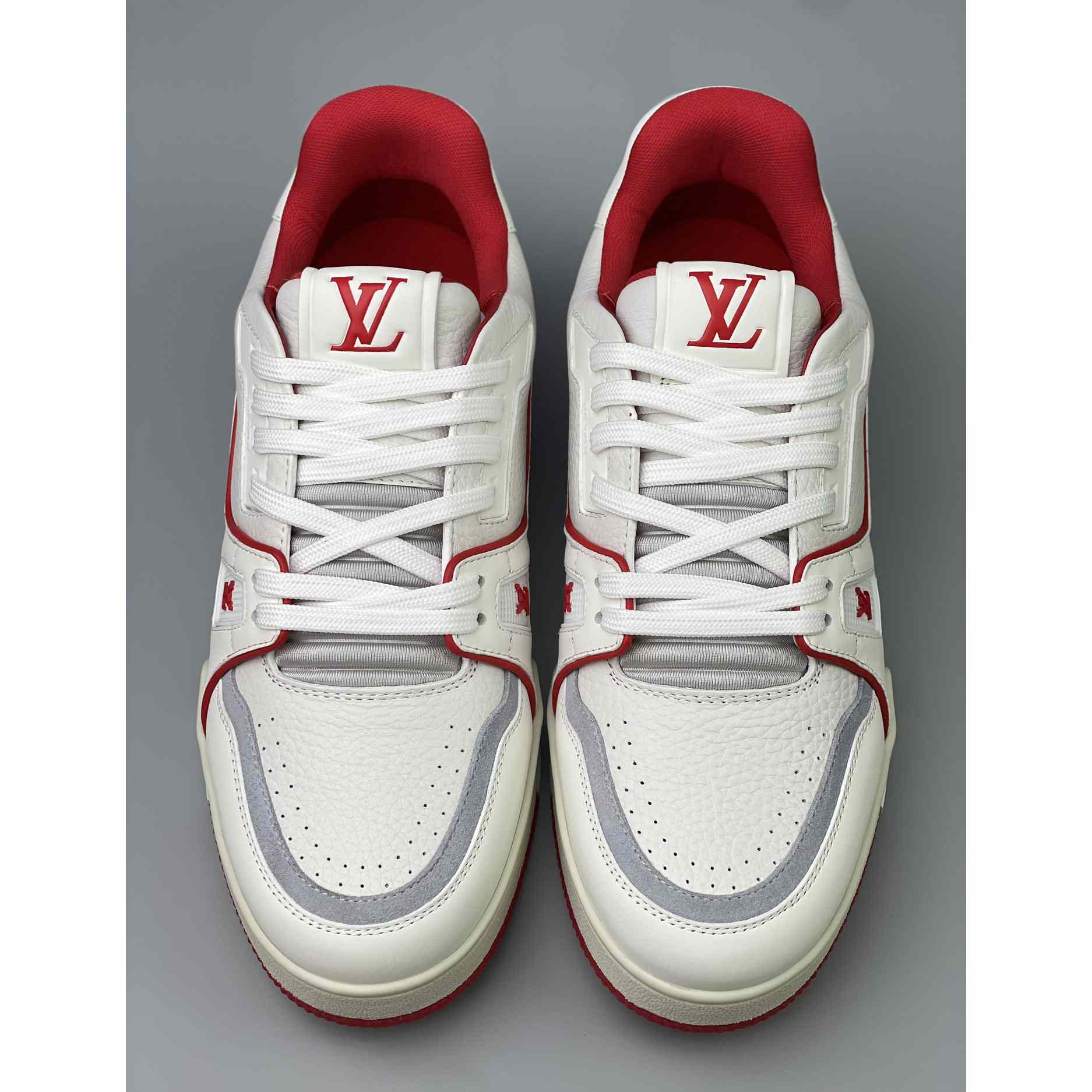 Louis Vuitton Trainer Sneaker (in britischer Größe) - EUR FASHION