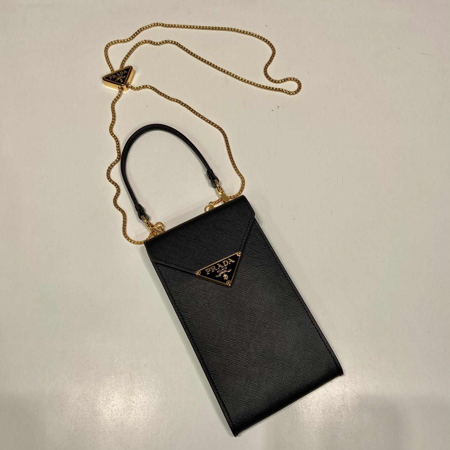Prada Mini-Tasche aus Saffiano-Leder - EUR FASHION