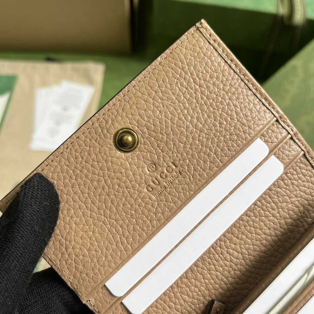 Gucci-Geldbörse mit ineinandergreifender G-Python-Schleife - EUR FASHION
