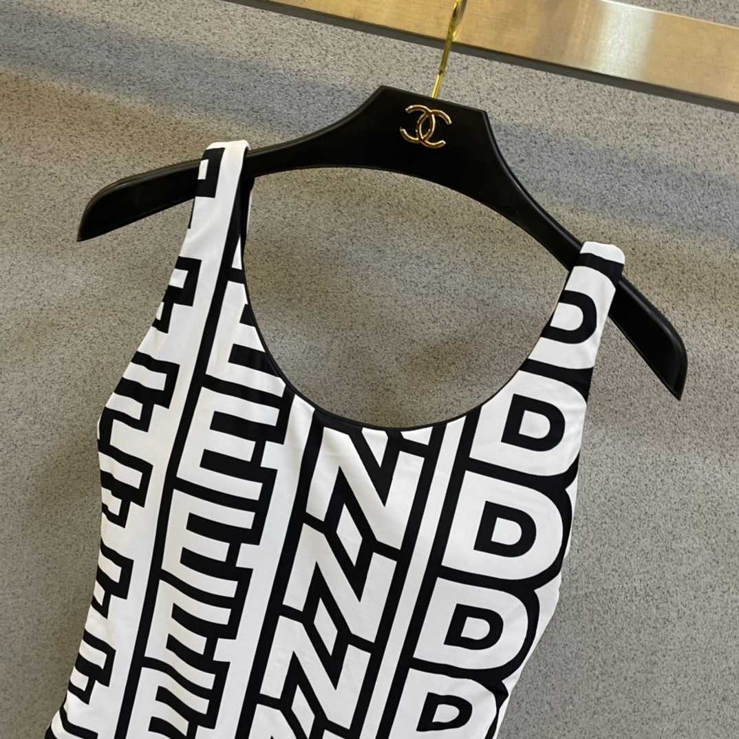 Einteiliger Fendi-Badeanzug - EUR FASHION