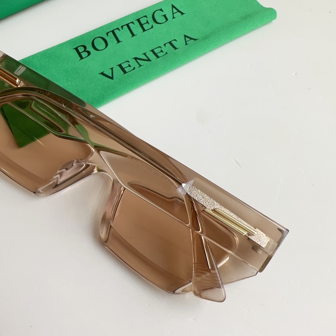 Bottega Veneta Cat-Eye-Sonnenbrille - EUR FASHION