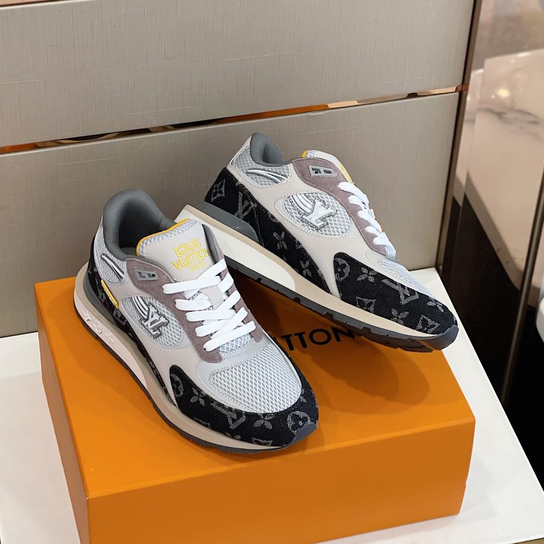 Louis Vuitton Run Away Sneaker (in britischer Größe) 1ABFBZ - EUR FASHION
