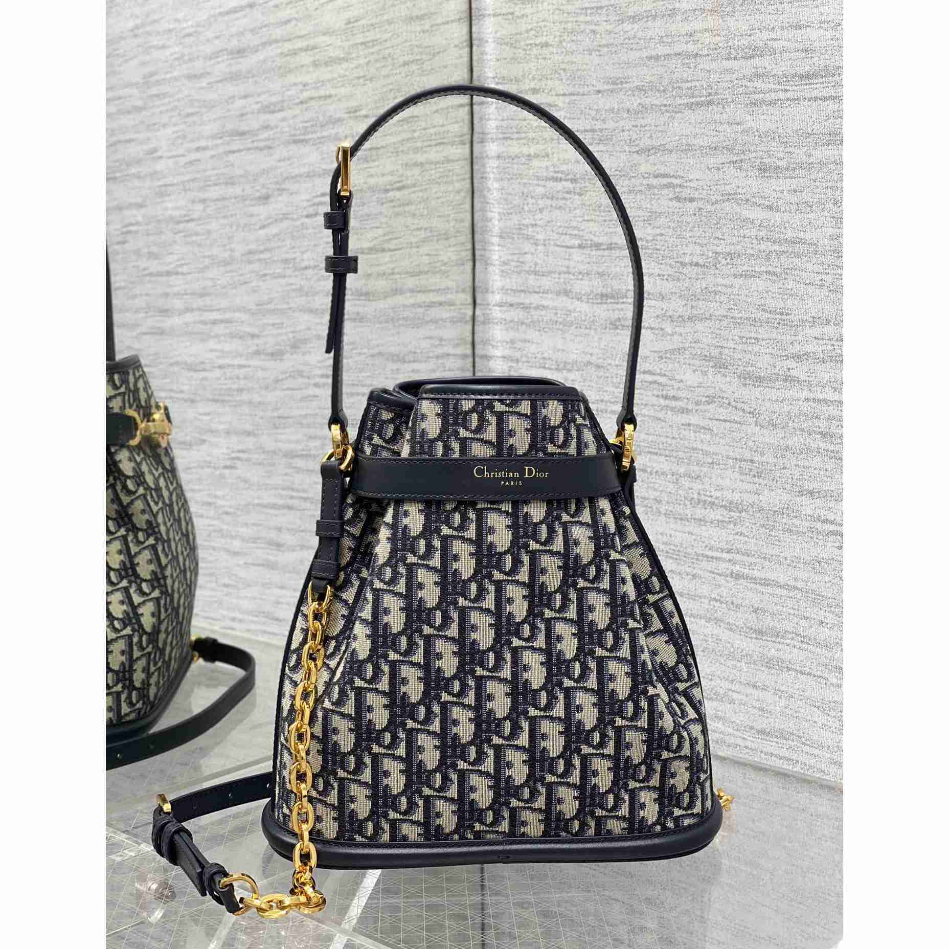 Dior Mittlere C'est Dior Tasche - EUR FASHION