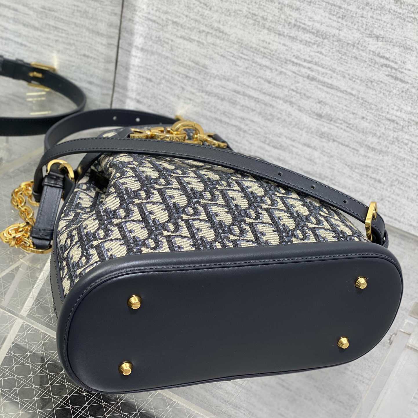 Dior Mittlere C'est Dior Tasche - EUR FASHION