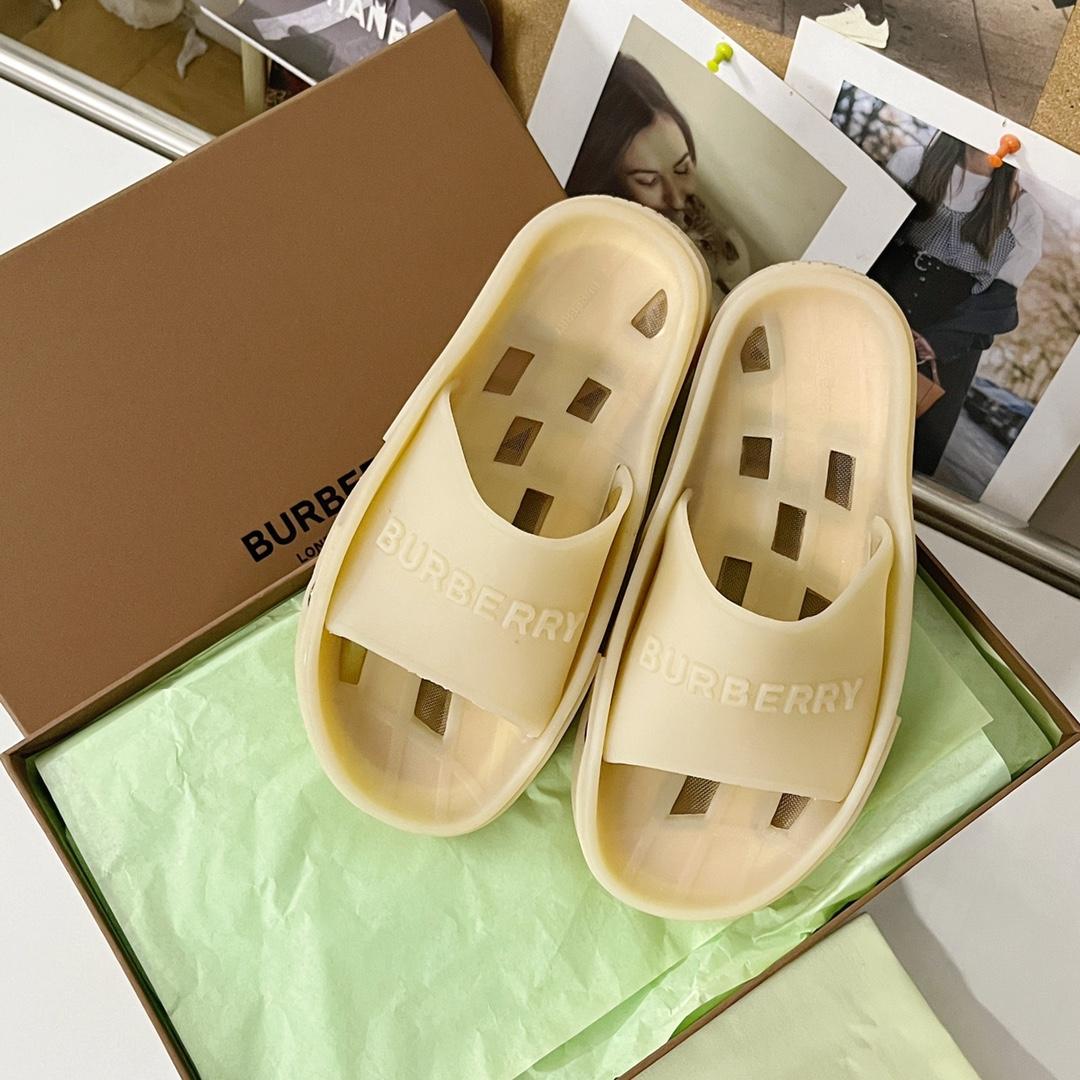 Pantoletten mit Burberry-Bucklow-Logo - EUR FASHION