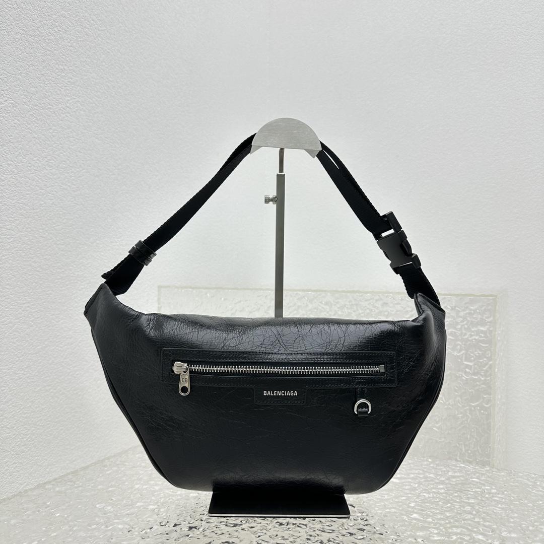 Balenciaga – Superbusy – Gürteltasche in Schwarz - EUR FASHION