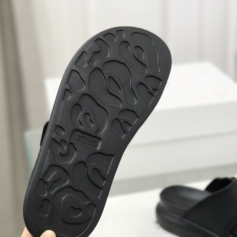 Alexander Mqueen Hybrid-Slide für Damen in Schwarz/Silber - EUR FASHION