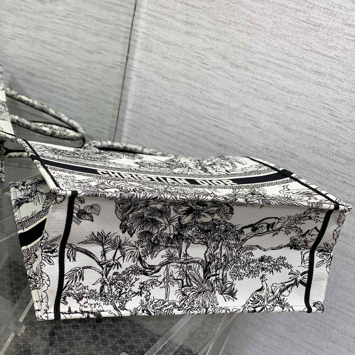 Große Dior-Buchtasche von Dior - EUR FASHION