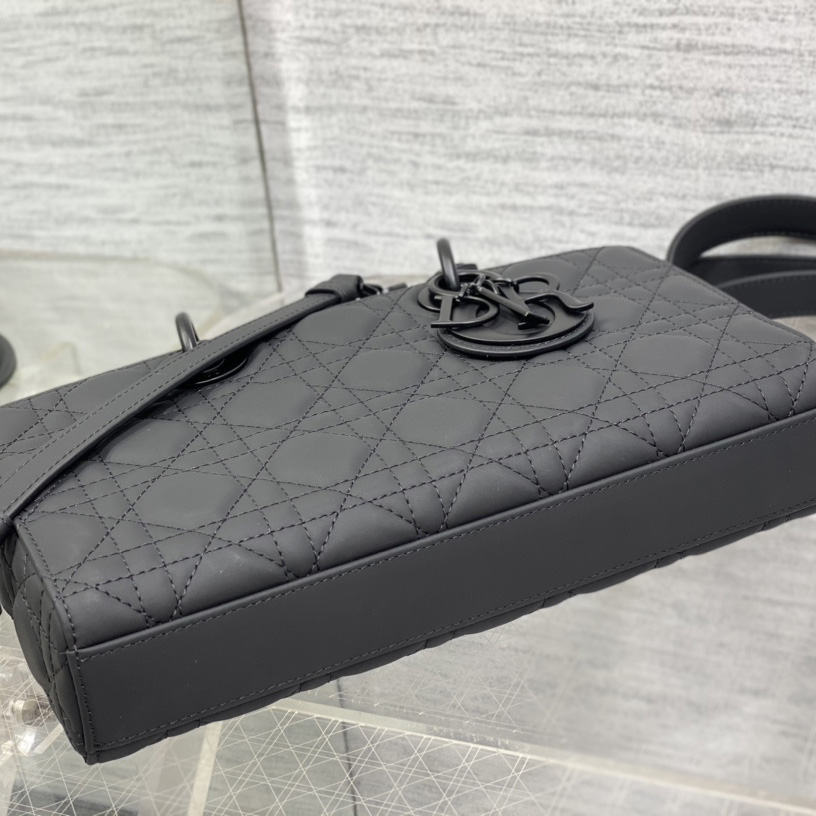 Dior Medium Lady D-Joy Tasche - EUR FASHION