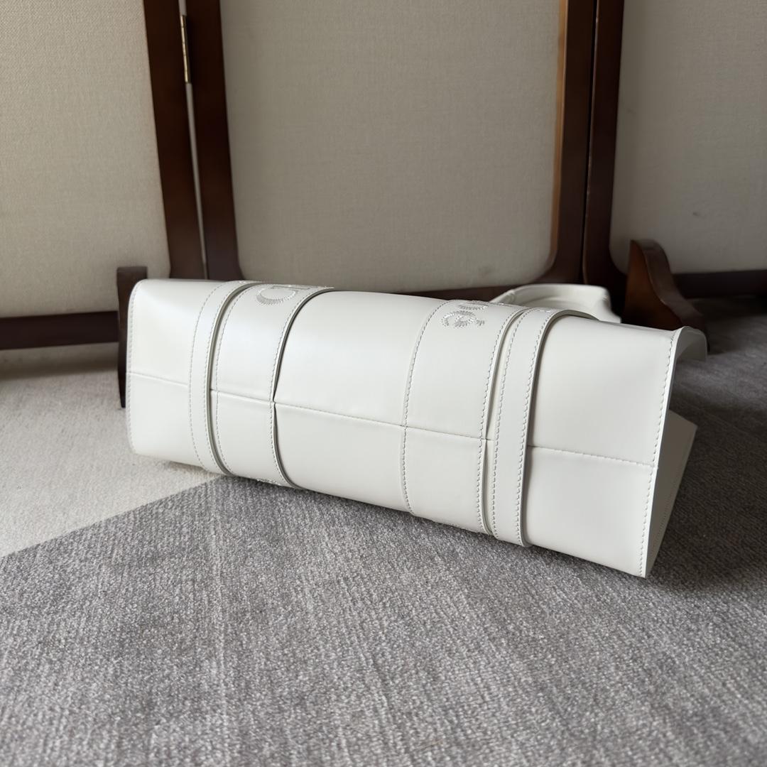 Chloe mittelgroße Woody-Einkaufstasche - EUR FASHION
