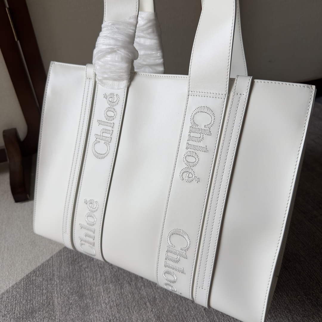 Chloe mittelgroße Woody-Einkaufstasche - EUR FASHION