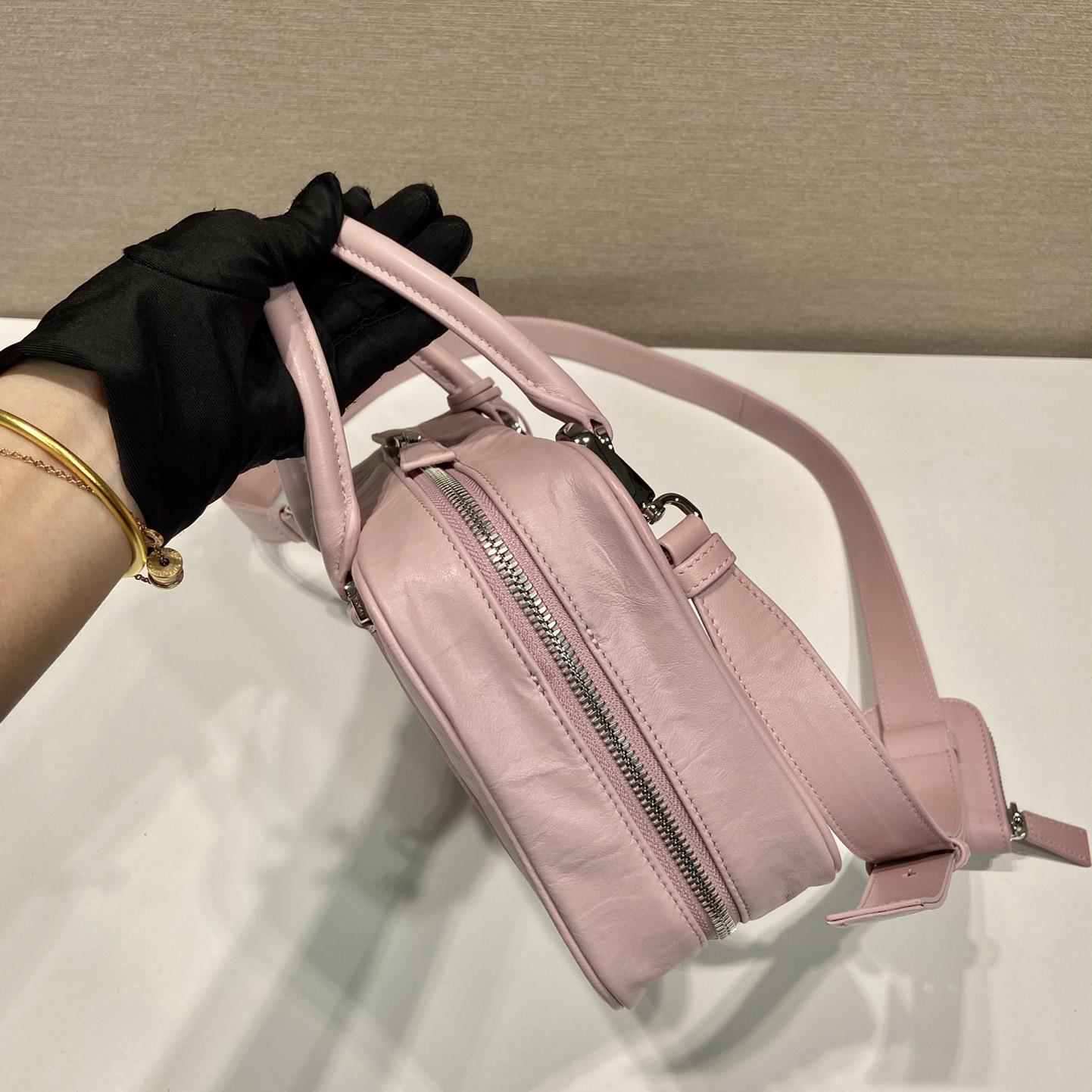 Prada Mittelgroße Tasche aus antikem Nappaleder mit Henkel - EUR FASHION