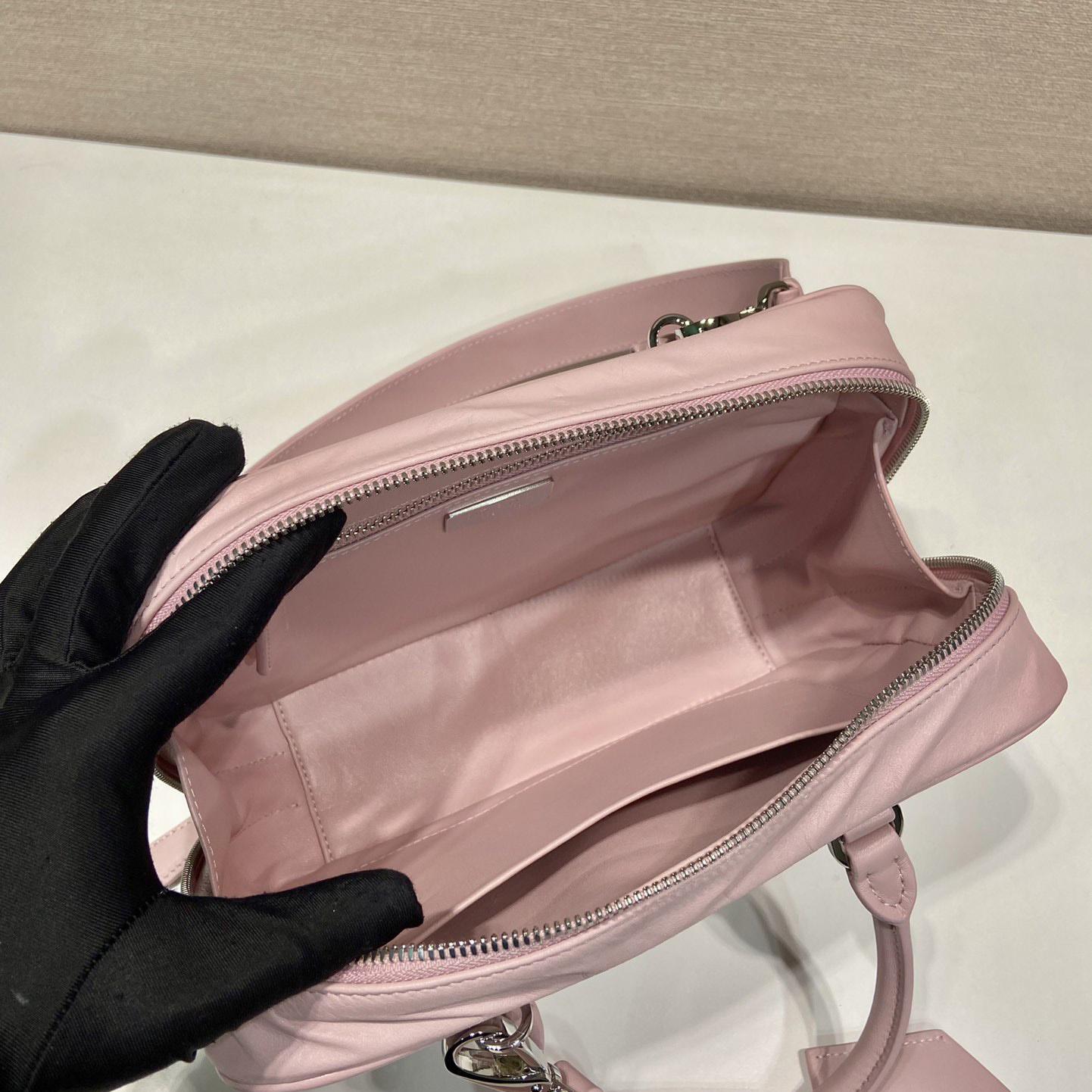 Prada Mittelgroße Tasche aus antikem Nappaleder mit Henkel - EUR FASHION