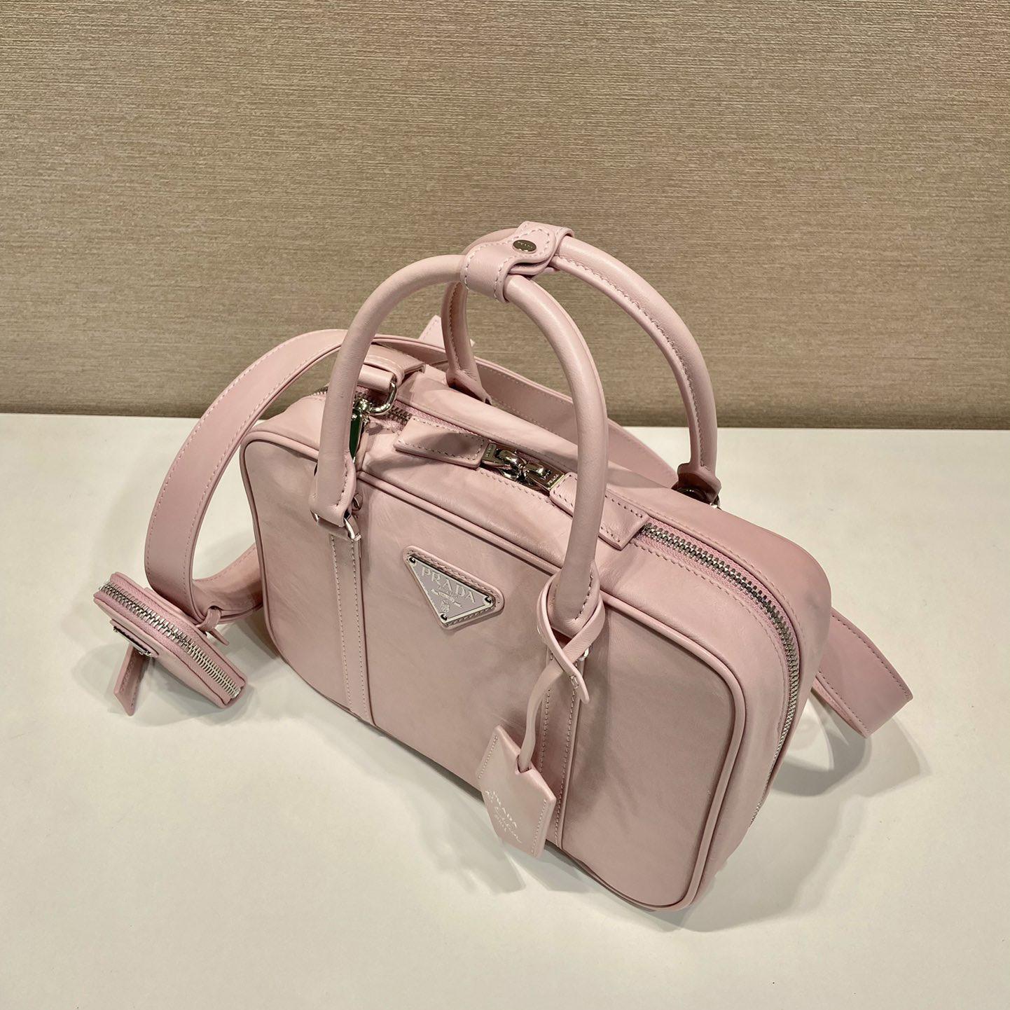 Prada Mittelgroße Tasche aus antikem Nappaleder mit Henkel - EUR FASHION