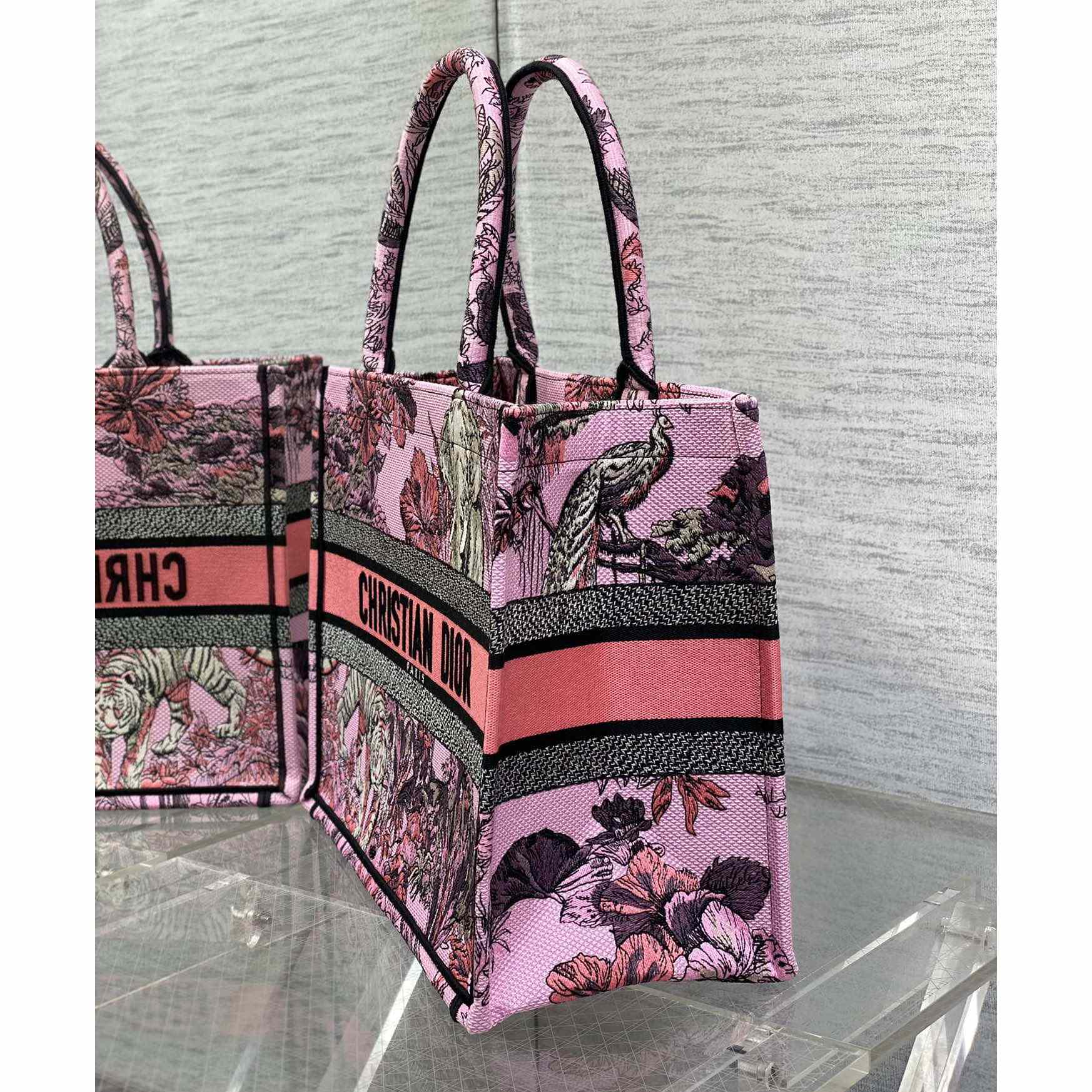 Mittlere Dior-Buchtasche von Dior - EUR FASHION