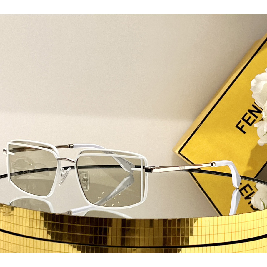 Fendi First Sight – Cremefarbene Fashion-Show-Sonnenbrille aus Metall mit hellbraunen Gläsern - EUR FASHION