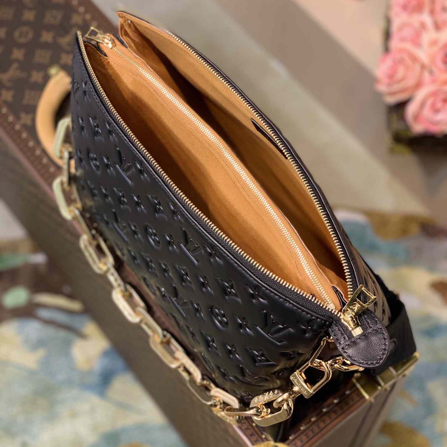 Louis Vuitton Coussin PM Schwarzes Lamm (34 x 24 x 12 cm) M57783 - EUR FASHION