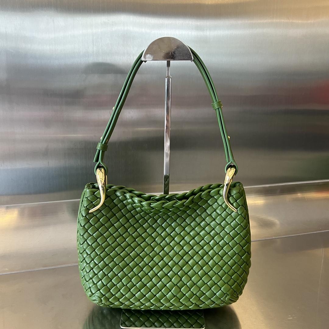 Kleine Clicker-Umhängetasche von Bottega Veneta - EUR FASHION