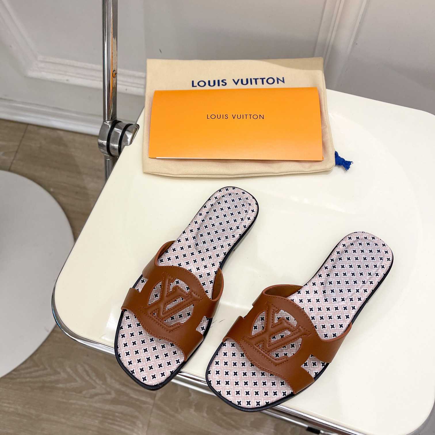 Flaches Louis Vuitton LV Isola Mule - EUR FASHION