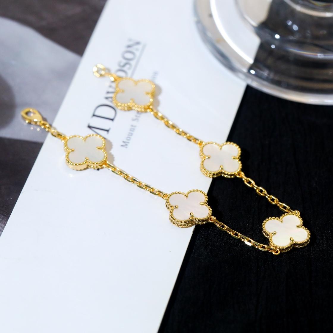 Van Cleef & Arpels Armband - EUR FASHION