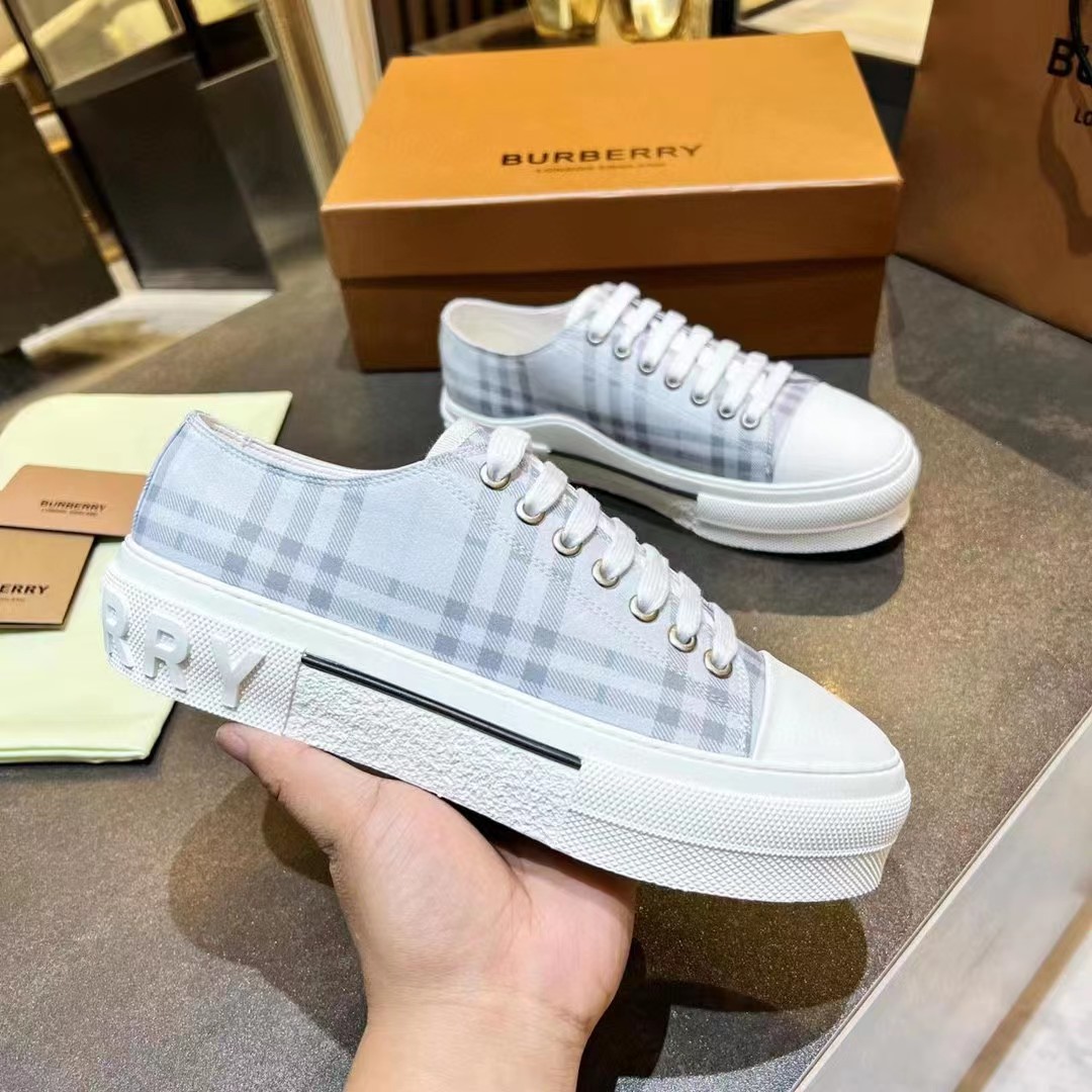 Burberry-Sneaker aus Baumwolle mit Karomuster - EUR FASHION