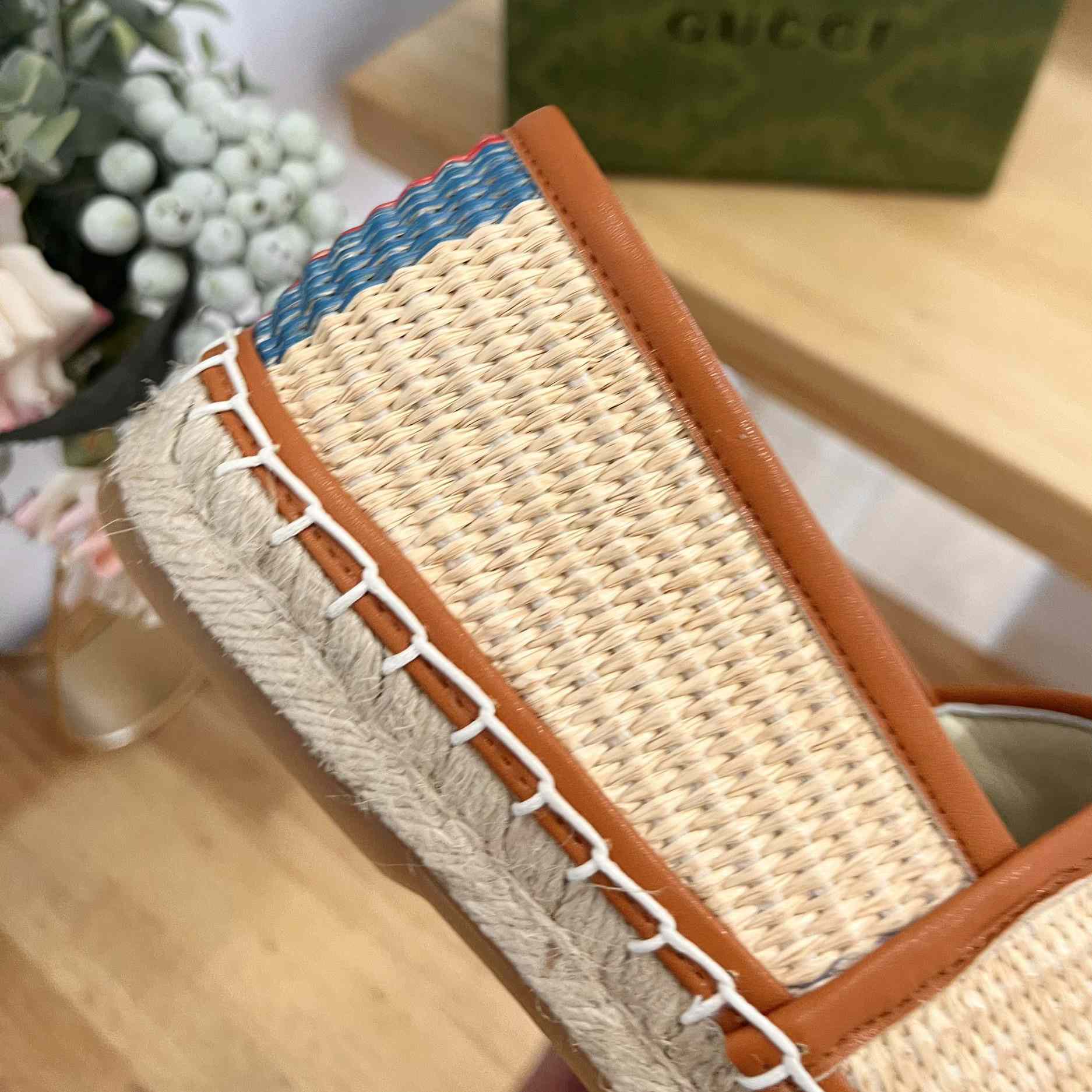 Ineinandergreifende G-Espadrilles von Gucci - EUR FASHION