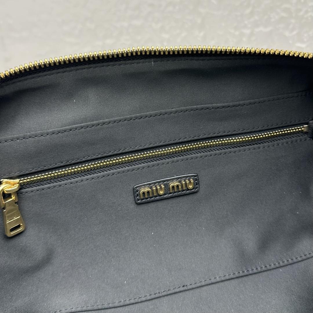 Miu Miu Arcadie Tasche aus Matelassé-Nappaleder - EUR FASHION