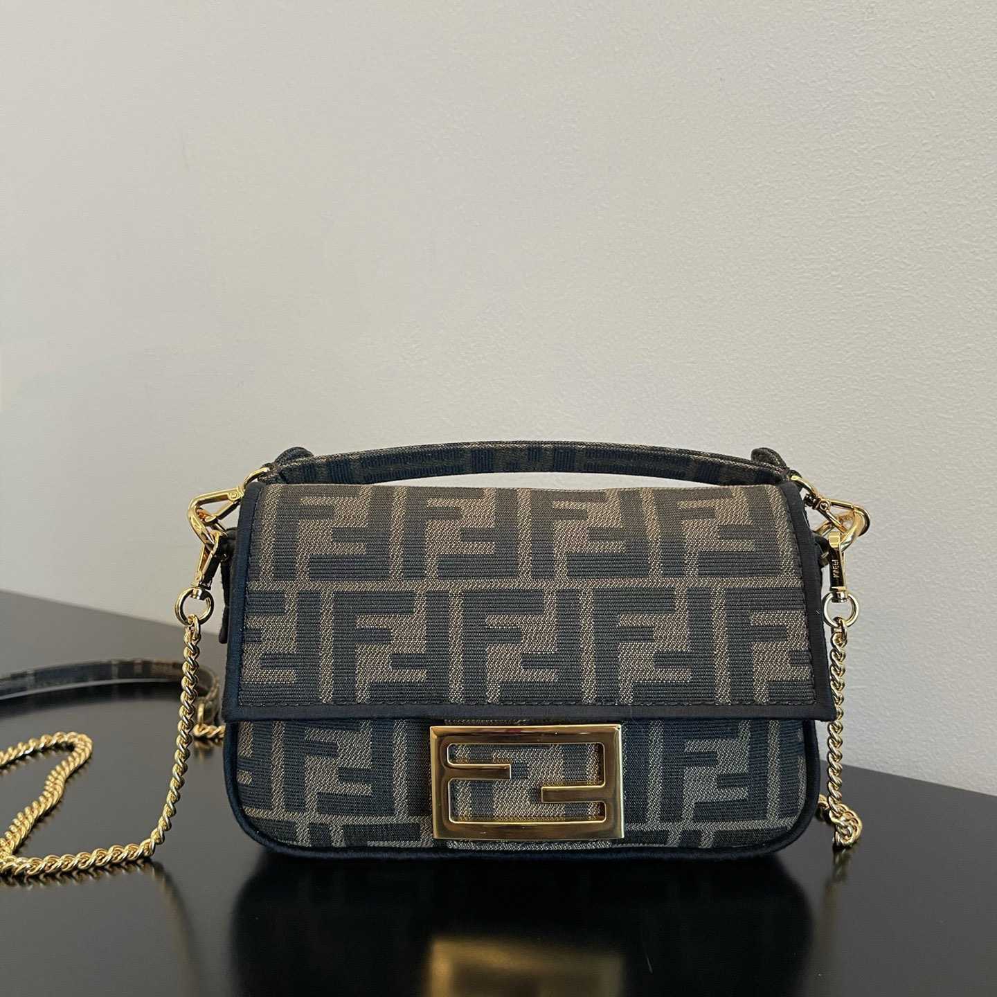 Fendi Baguette Mini-Jacquard-FF-Stofftasche - EUR FASHION