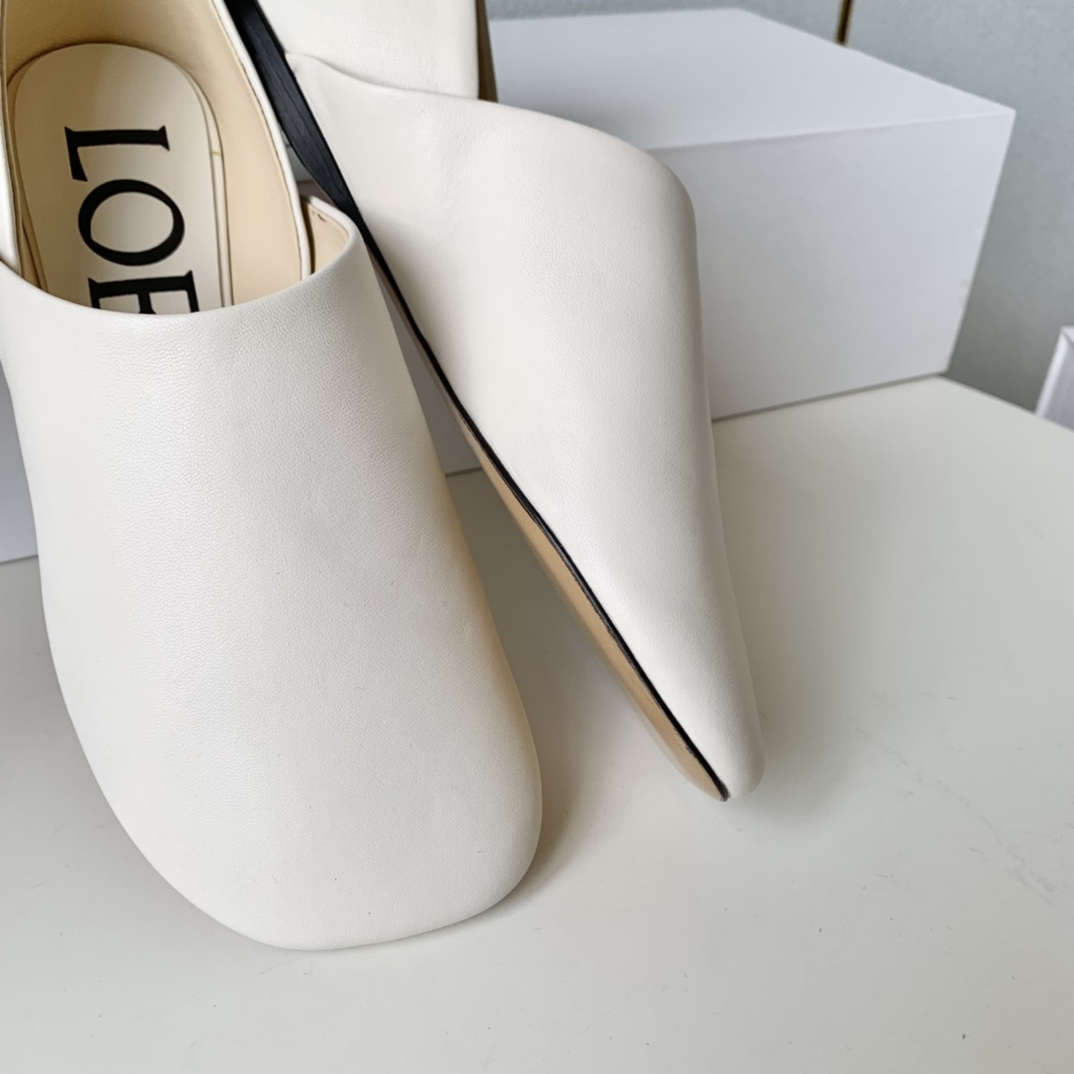 Loewe Toy Slipper aus Ziegenleder - EUR FASHION