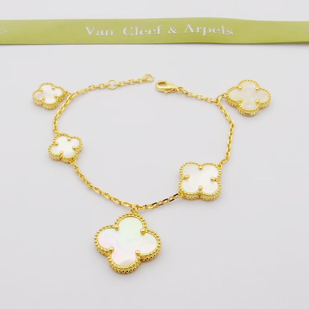 Van Cleef & Arpels Armband - EUR FASHION